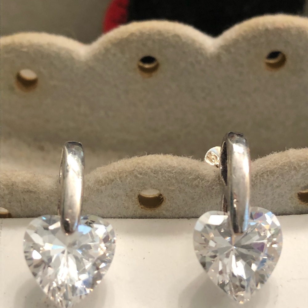 Swarovski Crystal Pierced Earrings/ Pendant/Chain